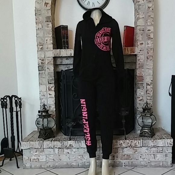 Secret Treasures Sleepweer Adult Pajama - Picture 1 of 8